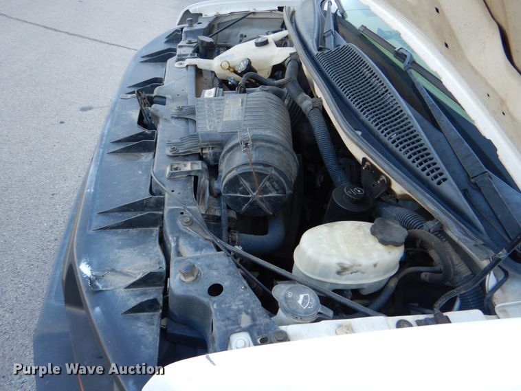 image for item DG1694 2014 Chevrolet Express G3500  box truck