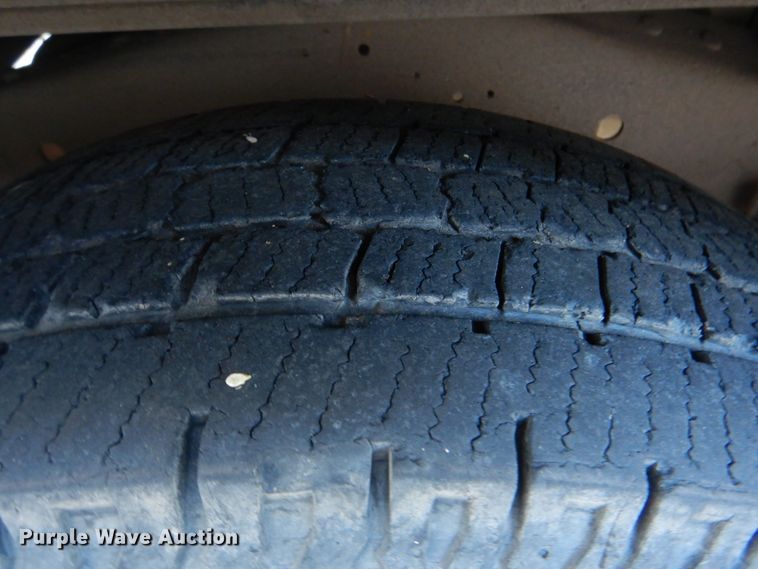 image for item DG1694 2014 Chevrolet Express G3500  box truck