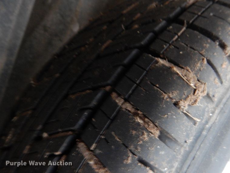 image for item DG1695 2015 Chevrolet Express G3500  box truck