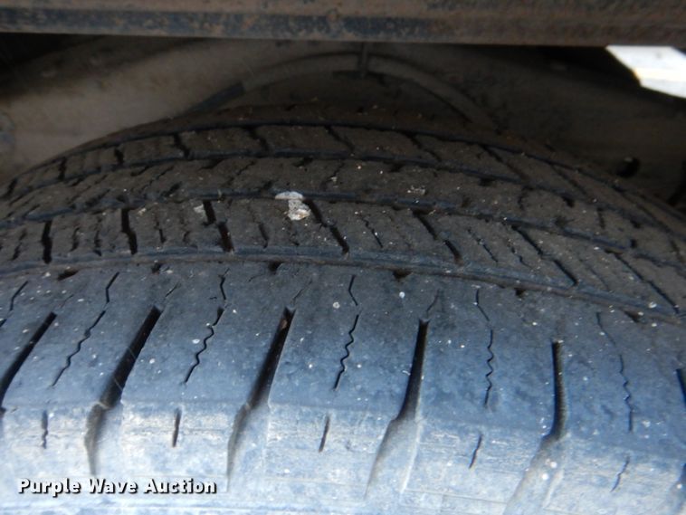 image for item DG1695 2015 Chevrolet Express G3500  box truck