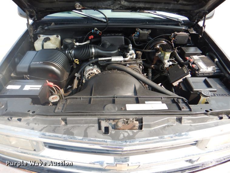 image for item DG1700 1996 Chevrolet 1500  pickup truck