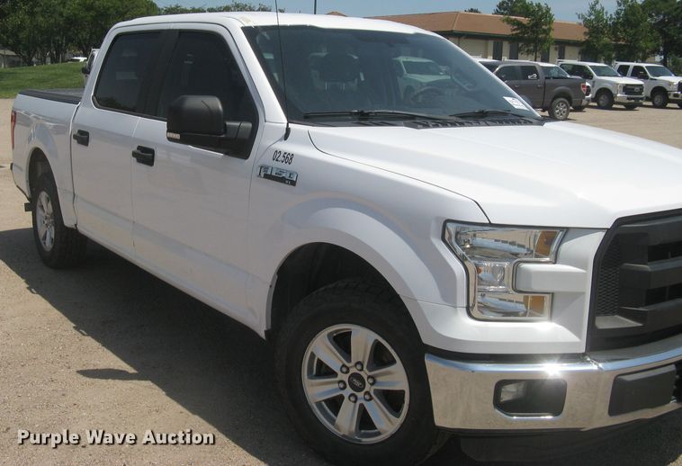 image for item DG5297 2016 Ford F150 XL  SuperCrew pickup truck