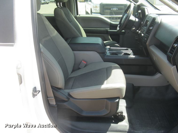 image for item DG5297 2016 Ford F150 XL  SuperCrew pickup truck