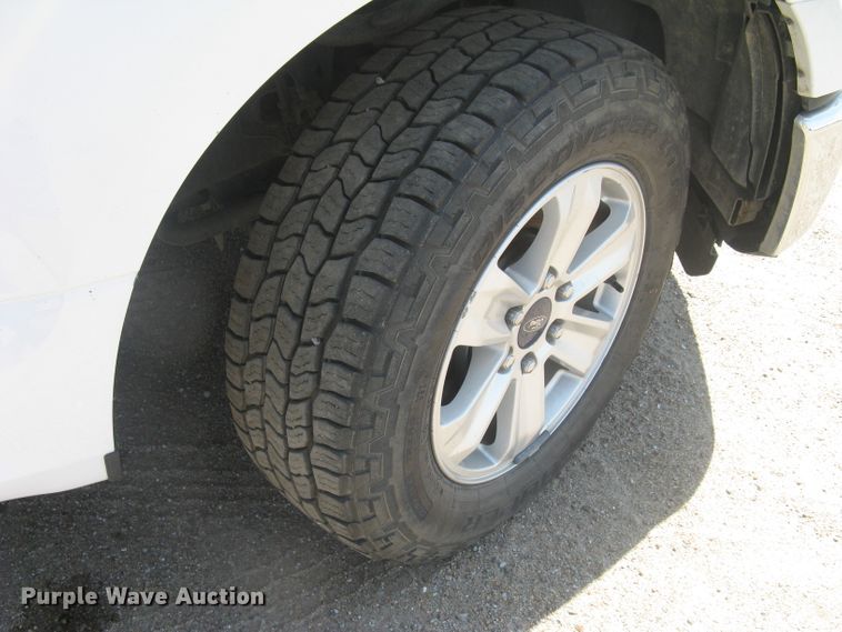 image for item DG5297 2016 Ford F150 XL  SuperCrew pickup truck