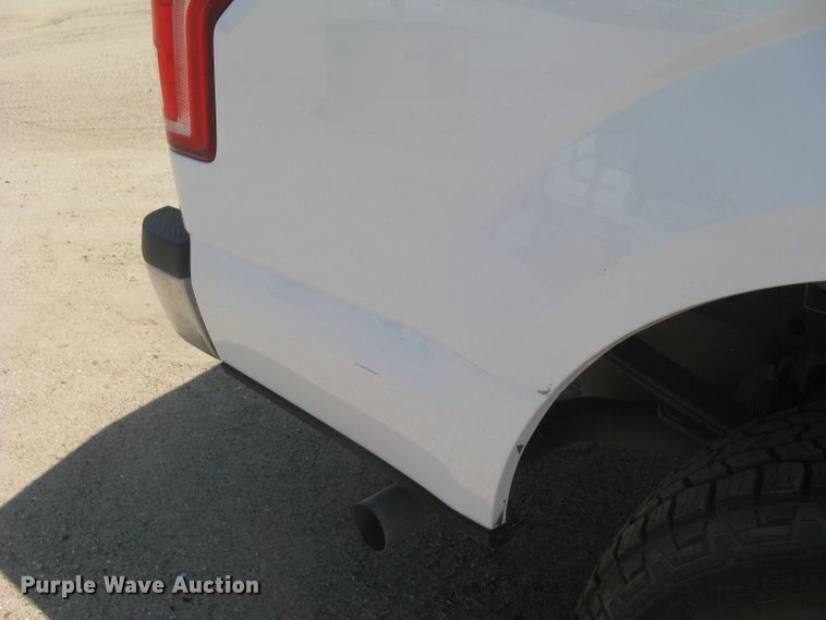 image for item DG5297 2016 Ford F150 XL  SuperCrew pickup truck