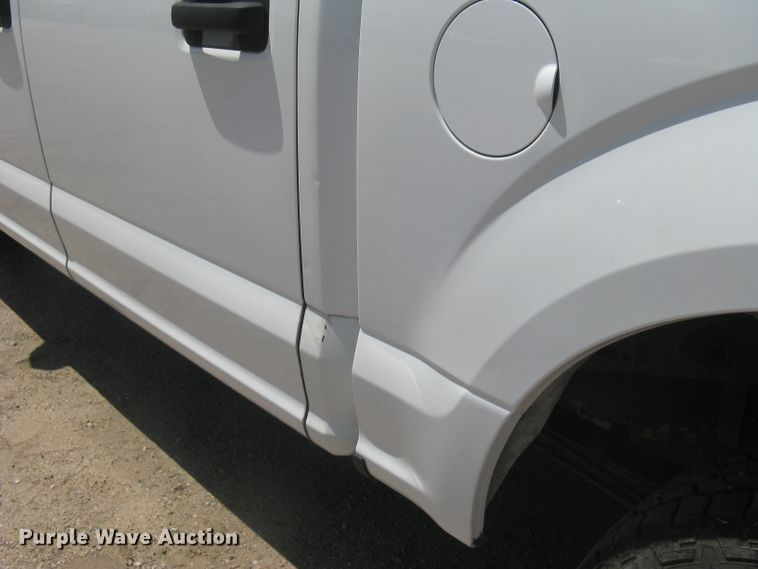 image for item DG5297 2016 Ford F150 XL  SuperCrew pickup truck