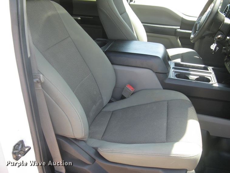 image for item DG5299 2018 Ford F150 XL  SuperCrew pickup truck