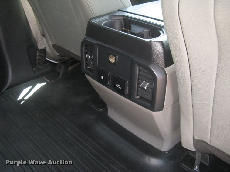 image for item DG5299 2018 Ford F150 XL  SuperCrew pickup truck