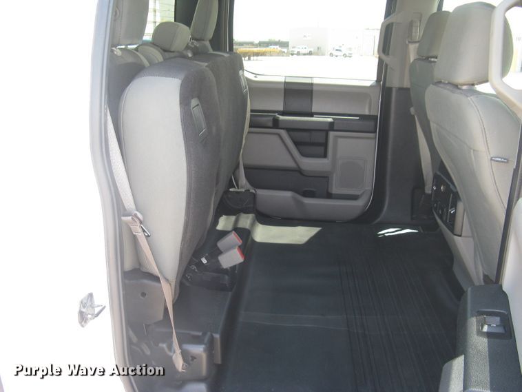 image for item DG5299 2018 Ford F150 XL  SuperCrew pickup truck