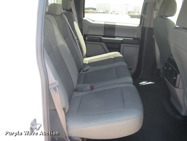 image for item DG5299 2018 Ford F150 XL  SuperCrew pickup truck