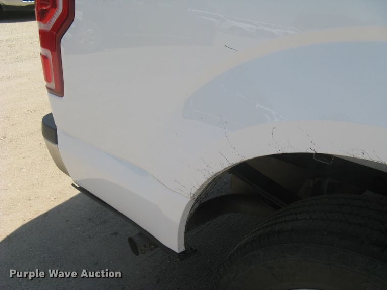 image for item DG5299 2018 Ford F150 XL  SuperCrew pickup truck