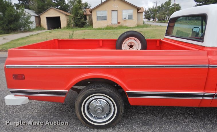 image for item DK2426 1971 Chevrolet C10  pickup truck