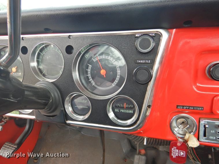 image for item DK2426 1971 Chevrolet C10  pickup truck