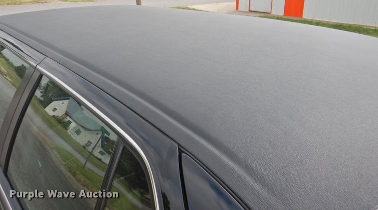 image for item DK2427 2000 Cadillac Krystal Koach  limousine