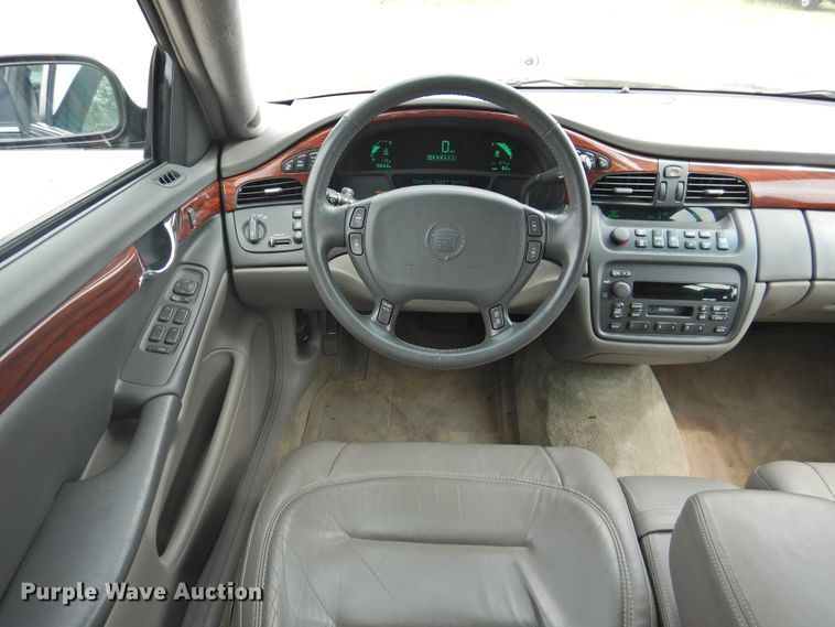 image for item DK2427 2000 Cadillac Krystal Koach  limousine