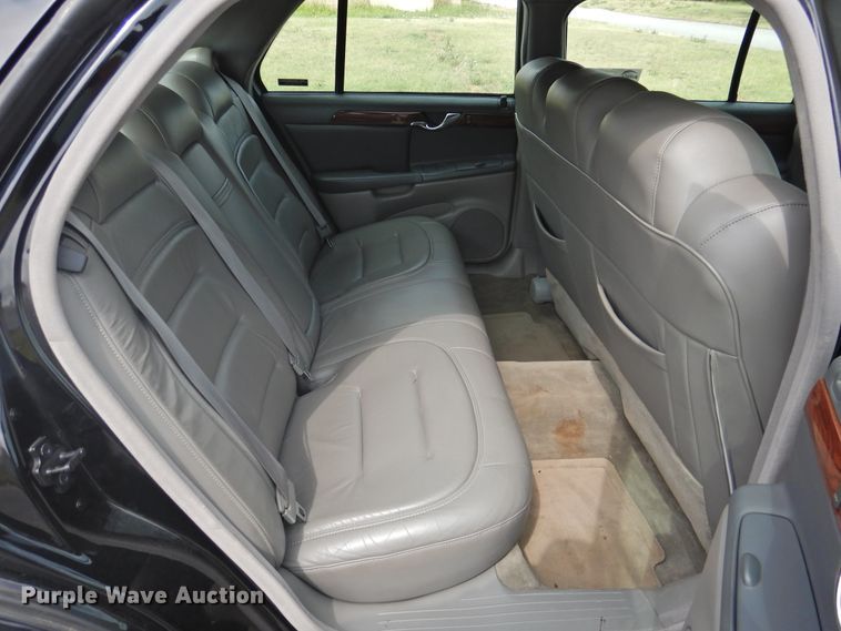 image for item DK2427 2000 Cadillac Krystal Koach  limousine