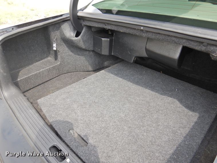 image for item DK2427 2000 Cadillac Krystal Koach  limousine