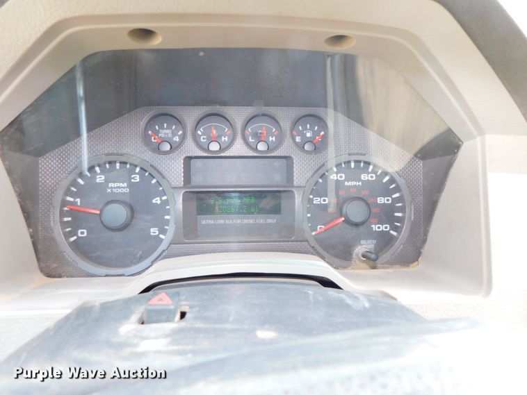 image for item DK8624 2009 Ford F550 Super Duty XL  flatbed truck