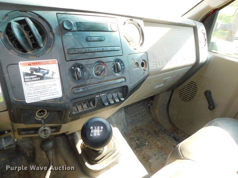 image for item DK8624 2009 Ford F550 Super Duty XL  flatbed truck