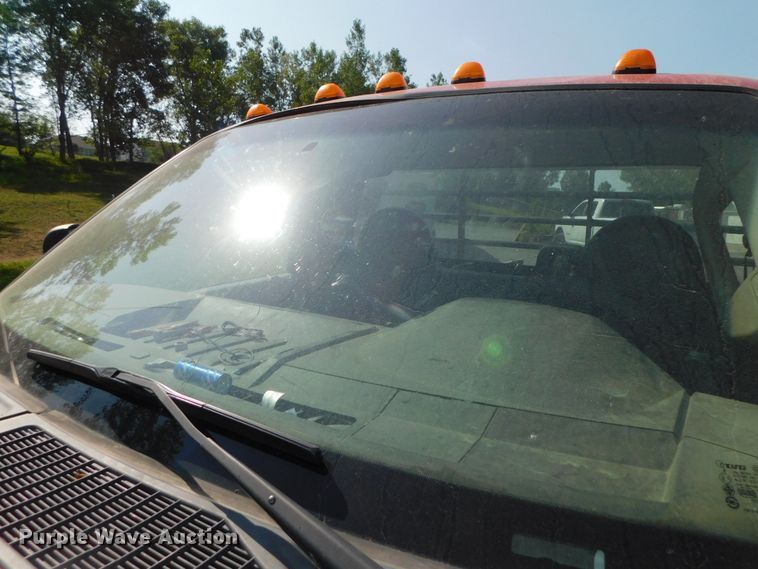 image for item DK8624 2009 Ford F550 Super Duty XL  flatbed truck