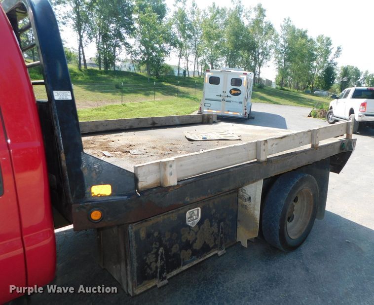 image for item DK8624 2009 Ford F550 Super Duty XL  flatbed truck