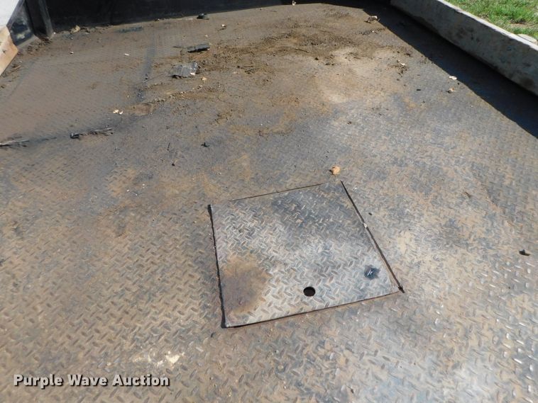 image for item DK8624 2009 Ford F550 Super Duty XL  flatbed truck