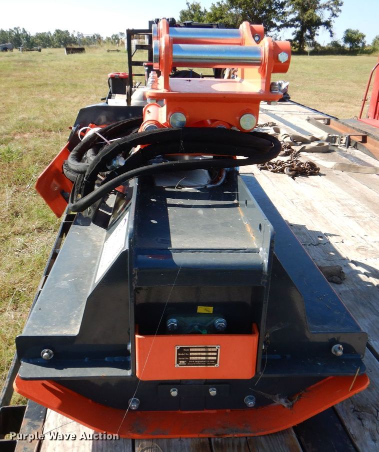 image for item DL0566 TMG TMG-EFM48  48"W excavator flail mower