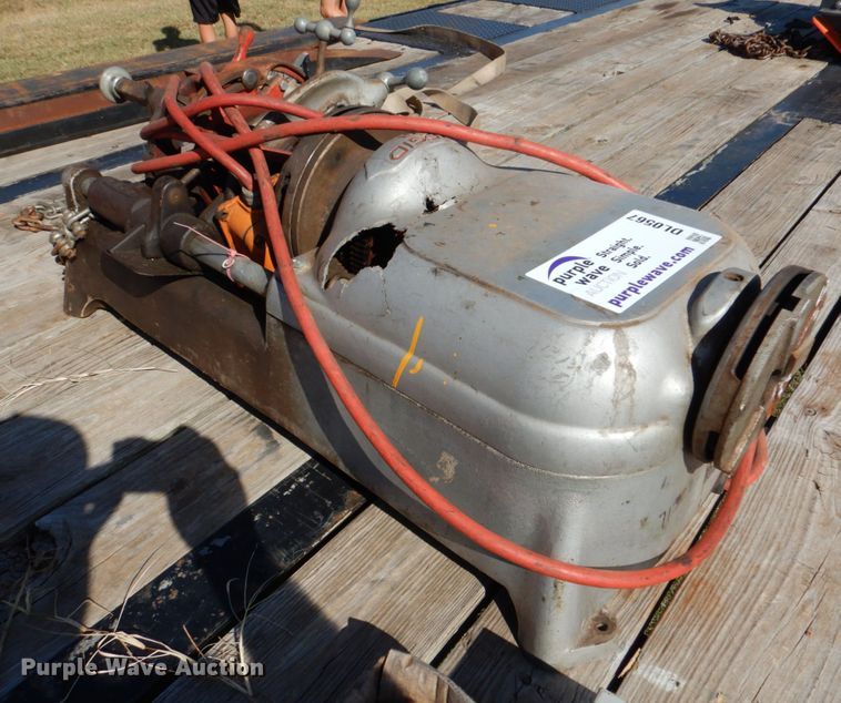 image for item DL0567 Ridgid 801  pipe threader and die