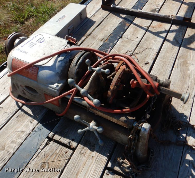 image for item DL0567 Ridgid 801  pipe threader and die