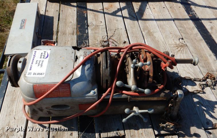 image for item DL0567 Ridgid 801  pipe threader and die