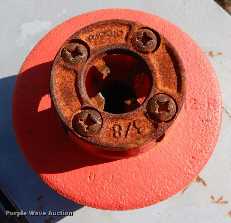 image for item DL0567 Ridgid 801  pipe threader and die