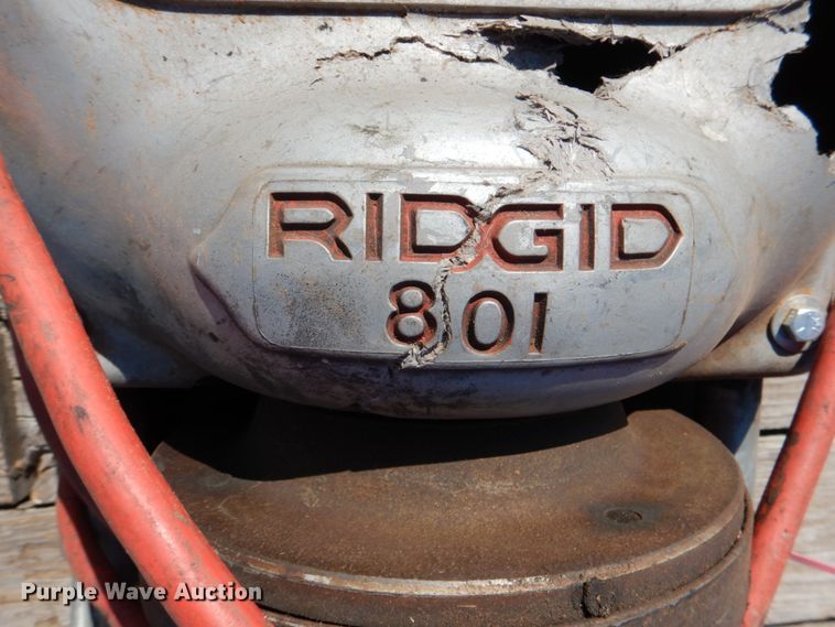 image for item DL0567 Ridgid 801  pipe threader and die
