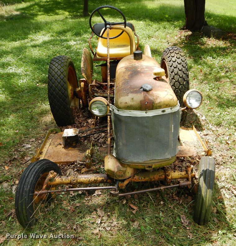 image for item DM0608 International Cub  tractor