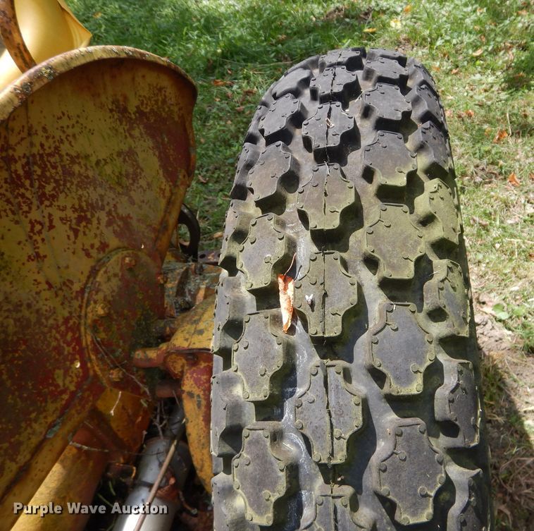 image for item DM0608 International Cub  tractor