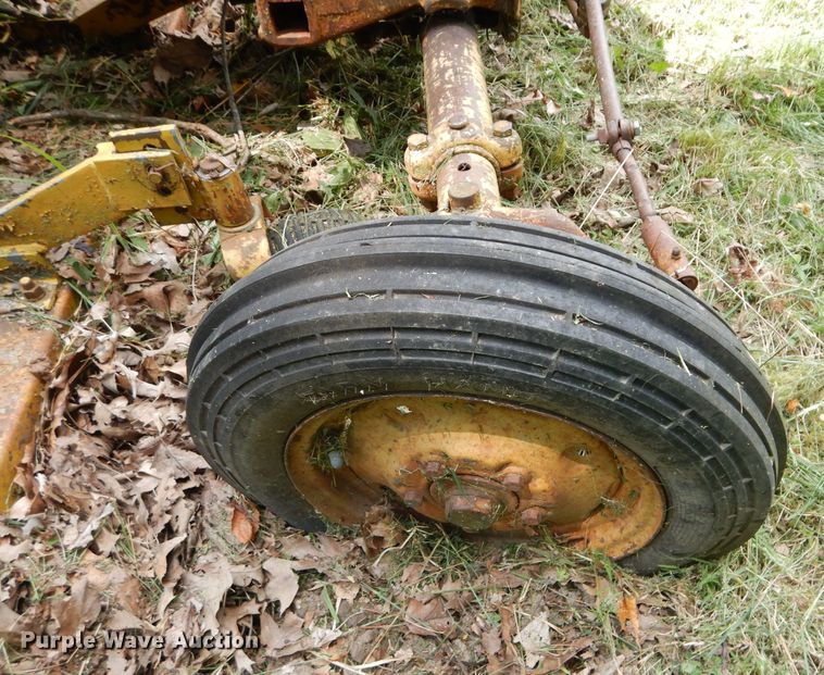 image for item DM0608 International Cub  tractor