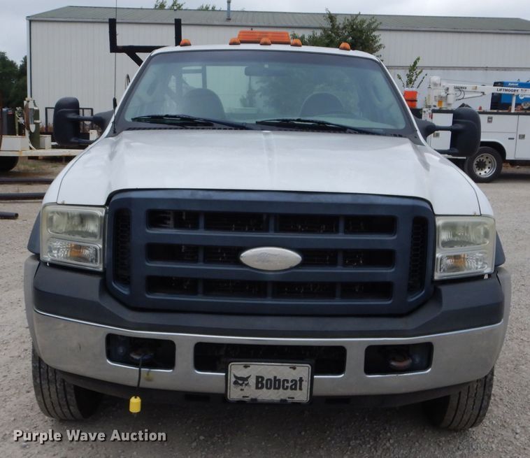 image for item DM0610 2007 Ford F450 Super Duty  utility / service truck