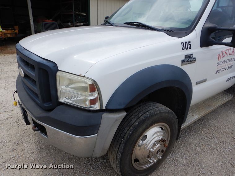 image for item DM0610 2007 Ford F450 Super Duty  utility / service truck