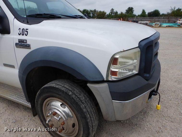 image for item DM0610 2007 Ford F450 Super Duty  utility / service truck