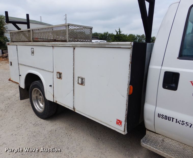 image for item DM0610 2007 Ford F450 Super Duty  utility / service truck