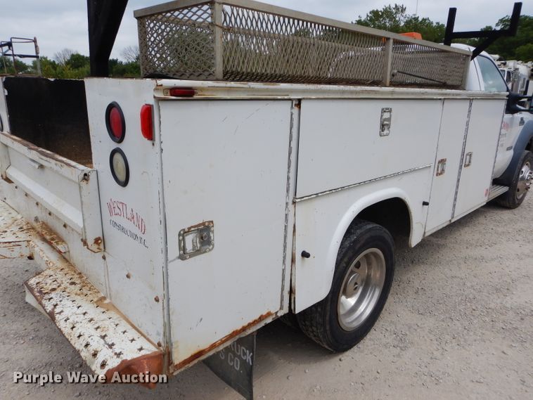 image for item DM0610 2007 Ford F450 Super Duty  utility / service truck