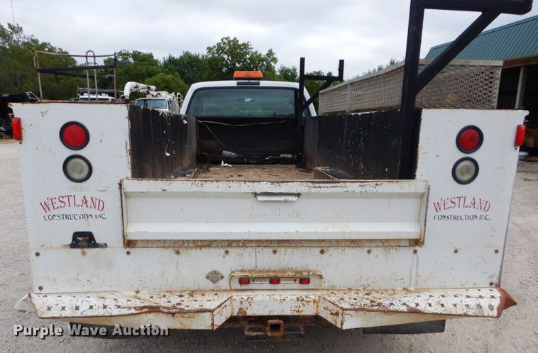 image for item DM0610 2007 Ford F450 Super Duty  utility / service truck