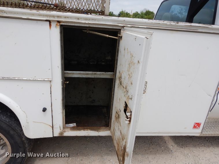 image for item DM0610 2007 Ford F450 Super Duty  utility / service truck