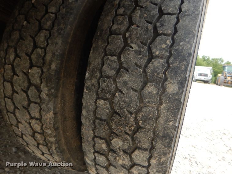 image for item DM0610 2007 Ford F450 Super Duty  utility / service truck