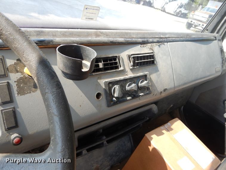 image for item DM0618 1997 Freightliner FL60  box truck