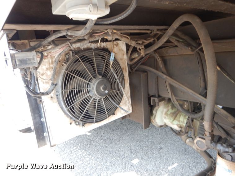 image for item DM0618 1997 Freightliner FL60  box truck