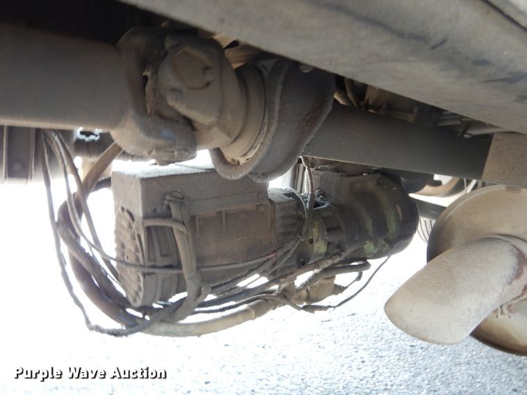 image for item DM0618 1997 Freightliner FL60  box truck