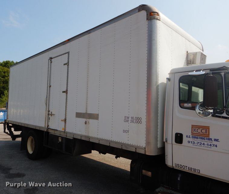 image for item DM0618 1997 Freightliner FL60  box truck