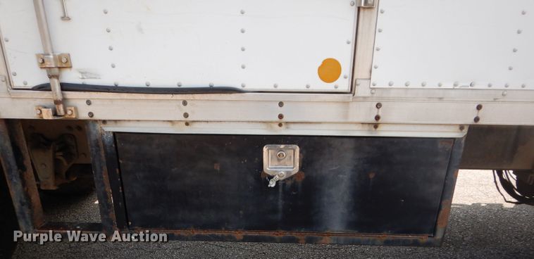 image for item DM0618 1997 Freightliner FL60  box truck