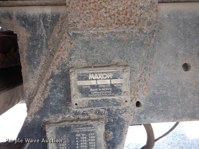 image for item DM0618 1997 Freightliner FL60  box truck