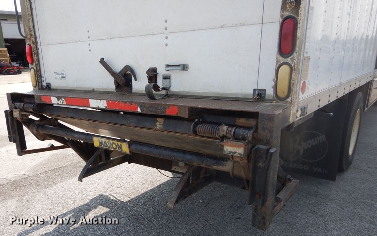 image for item DM0618 1997 Freightliner FL60  box truck